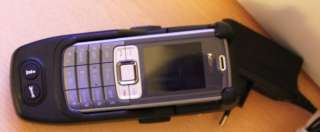 Nokia 3109 + Original Handy Ladeschale für VW, mit Bluetooth in 