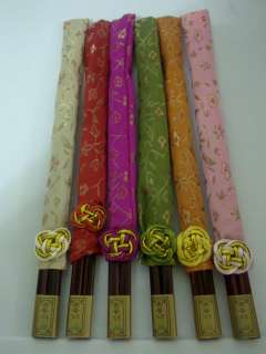   Pairs Wooden Chopsticks with 6 Pretty Different Cloth Cover  