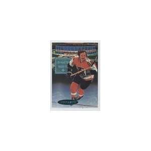    93 Parkhurst Emerald Ice #472   Rick MacLeish Sports Collectibles