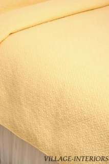 HOTEL STYLE YELLOW KING QUILT MATELASSE COVERLET SET  