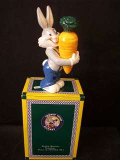 WARNER BROS. BUGS BUNNY WITH CARROT S & P MIB #A1523  