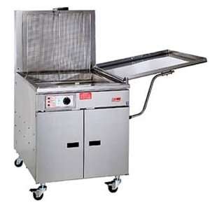  Pitco 24FFSS Fish or Chicken Fryer 150 lbs. Oil Capacity 